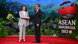 Pertemuan Bilateral Presiden Jokowi dengan Wapres AS Kamala Harris Jakarta 6 September 2023 [upl. by Akienom]