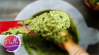 PESTO alla GENOVESE Ricetta Originale Pesto Fatto in Casa in MENO di 10 MINUTI [upl. by Nyliram]