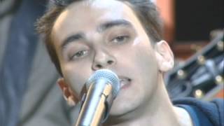 Saez « Jeune et con » Les Victoires de la Musique 2001 [upl. by Raybin]