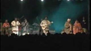 Live  Ali Farka Toure  Festival in the Desert  2003 [upl. by Hoover]