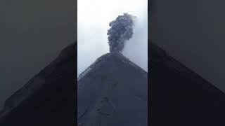 Wanderung auf den Acatenango Atemberaubende Aussicht und VulkanAction 🌋Acatenango Vulkan Hike [upl. by Gnouhk]