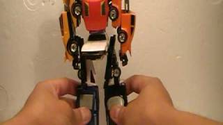 Gobot quotPuzzlerquot combiner toy review [upl. by Whittaker36]