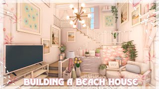 Decorating my Beach House in Bloxburg  bloxburg  welcome to bloxburg bloxburg house build [upl. by Cohla]