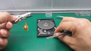 How to replacement hard drive head with simple tools Seagate hdd ST1000LM035 or ST Slim 25quot [upl. by Annaeg]