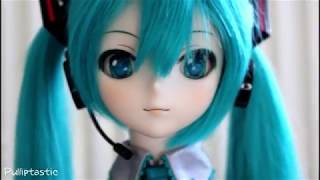 Unboxing  My First Dollfie Dream Hatsune Miku [upl. by Tisdale585]