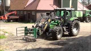 Balen stapelen met de Deutz Agrostar 608 [upl. by Cirtap995]