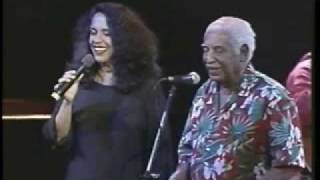 Dorival Caymmi amp Gal Costa amp Dori Caymmi  Oração Da Mãe Menininha  Heineken Concerts  1996 [upl. by Aihsem221]