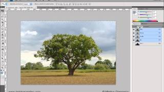 Video tutorial Photoshop Come rimpiazzare sulle tue immagini un cielo grigio con un cielo sereno [upl. by Cyrilla714]