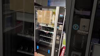 Neuer Snackautomat für einen neuen Standort  snackautomat duesseldorf [upl. by Ydnir]