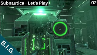 Subnautica  Lets Play  Day 2  Starter Base Compass and the Alien Base [upl. by Pownall]