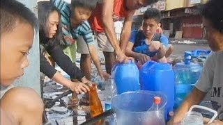 Deadly looting raises security fears in typhoonhit Philippines [upl. by Melone]