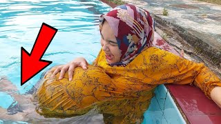 KAGET MENDADAK KONTRAKSI MAMAH LENNY HAMIL MELAHIRKAN BAYI DI KOLAM RENANGdrama hamil [upl. by Gardy]