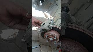 New caliper amp dispatch fitting viralshorts mechanic automobile care🔧🔧 [upl. by Bilac]