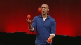 Todo lo que necesitas son 10 minutos de Mindfulness  Andy Puddicombe [upl. by Leagiba]