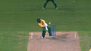 Out of form Temba bavuma mighty six to Haris rauf stuns the stadium T20 world cup 2022 worldcup2022 [upl. by Dnomayd]