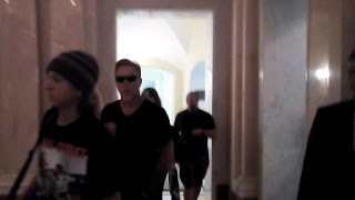 James Hetfield passing by fans in hotel Hetfield his family Ulrich Trujillo leaving hotel SPb [upl. by Leidag]