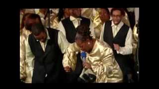 Chicago Mass Choir Im Gonna Praise The Lord [upl. by Yarg696]