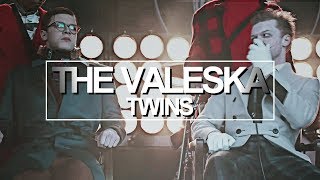 The Valeska Twins 4x174x18 [upl. by Odnumyer]