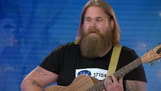 Här öppnar Chris Kläfford Idol 2017 på bästa sätt  Idol Sverige TV4 [upl. by Ivens654]