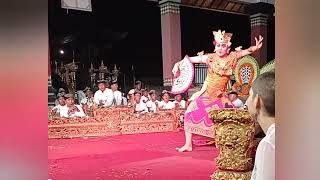 Balinese Gamelan By The Legends amp Balinese Sitting Dance Tarian Gebyar Duduk Super Eccentric [upl. by Trinetta]