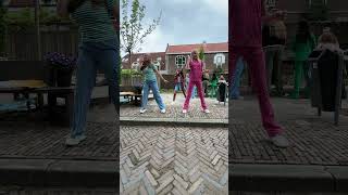 Ohoho een dans foutje popz vitaminebuiten dance dancing kidssong humor funny music shorts [upl. by Nosiaj]