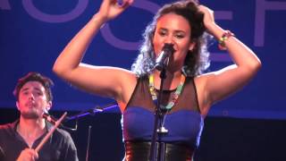 Mayra Andrade  Téra Lonji  Live in Berlin 1417 [upl. by Teirtza]