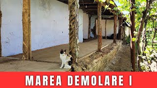 Renovare Casa Batraneasca  Marea Demolare  Episodul 2 Partea 1 [upl. by Murielle954]