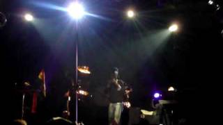 Sizzla  Be strong live  U Club 112509 [upl. by Marven90]