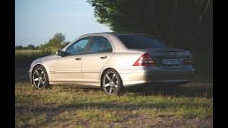 Verificare nivel ulei MERCEDES C CLASS W203 How to check Oil level in engine W203 [upl. by Nyrem101]