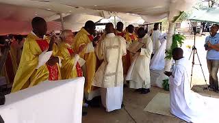 Bishop Ncube prays for Fr Gift Sibanda [upl. by Christyna]