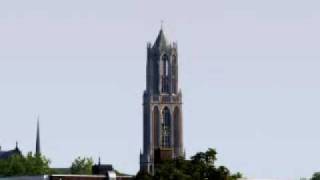 Dom tower Utrecht moving Caught on tape [upl. by Nevets548]