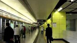 港鐵南昌站等候列車往奧運站方向Hong Kong MTR Nam Cheong Station to Olympic Station [upl. by Ani625]