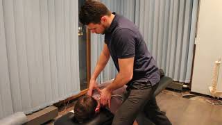 Kiro Klinika Chiropractic Adjustment demonstration [upl. by Kono]