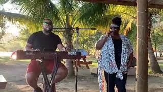 ROATAN LIVE BANDANCE FT SASSY AND JOECOVER SONGS [upl. by Nolrev]