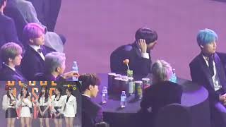 방탄소년단 BTS reaction to eunha speech SMA 2019 [upl. by Icats]