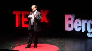 Felici malgrado Enrico Finzi at TEDxBergamo [upl. by Reeva]