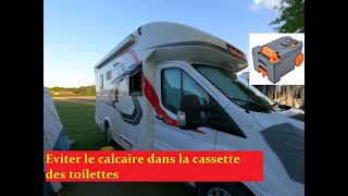 Comment éviter le calcaire dans la cassette des toilettes de campingcar [upl. by Nottarts]