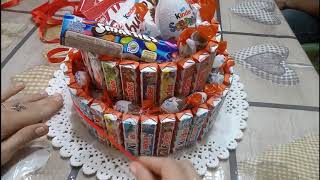 DIY  Come realizzare una TORTA DI CIOCCOLATINI KINDER con base di polistirolo  Idea regalo [upl. by Behlke554]