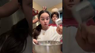 MAKE COOKiES WiTH ME 🍪😛 fypシ゚ baking christmas cookies cooking shorts viral [upl. by Nilek]