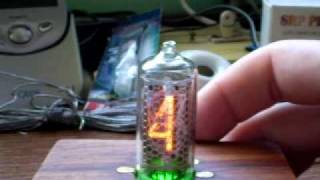 Single tube nixie clock  setting the time [upl. by Ardrey905]