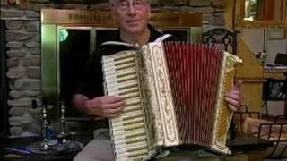 Playing Accordion Music  Wet vs Dry Tuning on an Accordion [upl. by Khan]