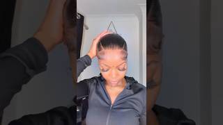 How to do V Part Sleek Back Bun😍shorts sleekbun viralvideo blackgirlmagic beauty naturalhair [upl. by Aset]