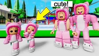 We COPY ODERS but make it RICH as TWIN PLUSHIESBrookhaven Funny Compilation [upl. by Tyson]