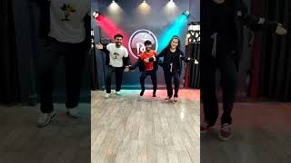 Holiya Me Ude Re Gulal Dance Video  Holi Special Video  Ronak Wadhwani Choreography  Shorts [upl. by Coleville]