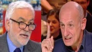 quotMalhonnête ignarequot  gros coup de gueule de Pascal Praud contre JeanMichel Apathie [upl. by Madlin]