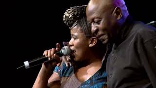 Thandiswa Mazwai feat Tshepo Tshola  Ndilinde Live [upl. by Ormsby]