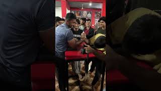 Arm wrestling competition me badla liya apne doston ki haar ka  propanja armwrestling viralshor [upl. by Markowitz]