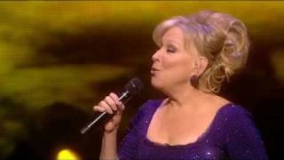 Bette midler wind beneath my wings Live BetteMidler [upl. by Iveel]