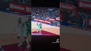 Kyrie irving full court shot [upl. by Tommie]