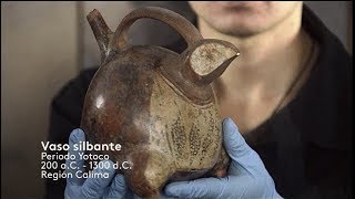 Música en el Museo del Oro  Vasos silbantes Calima [upl. by Ynnel]